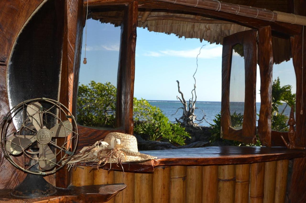 La Maison D'Artiste Du Bord De Mer Pa'ea Exteriör bild